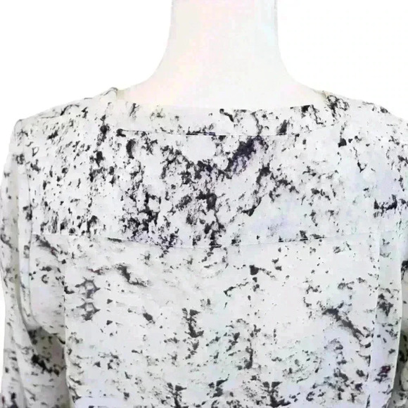 Saint Tropez West White & Purple Marbled Long Sleeve Button Up Blouse Size Small - Picture 6 of 8